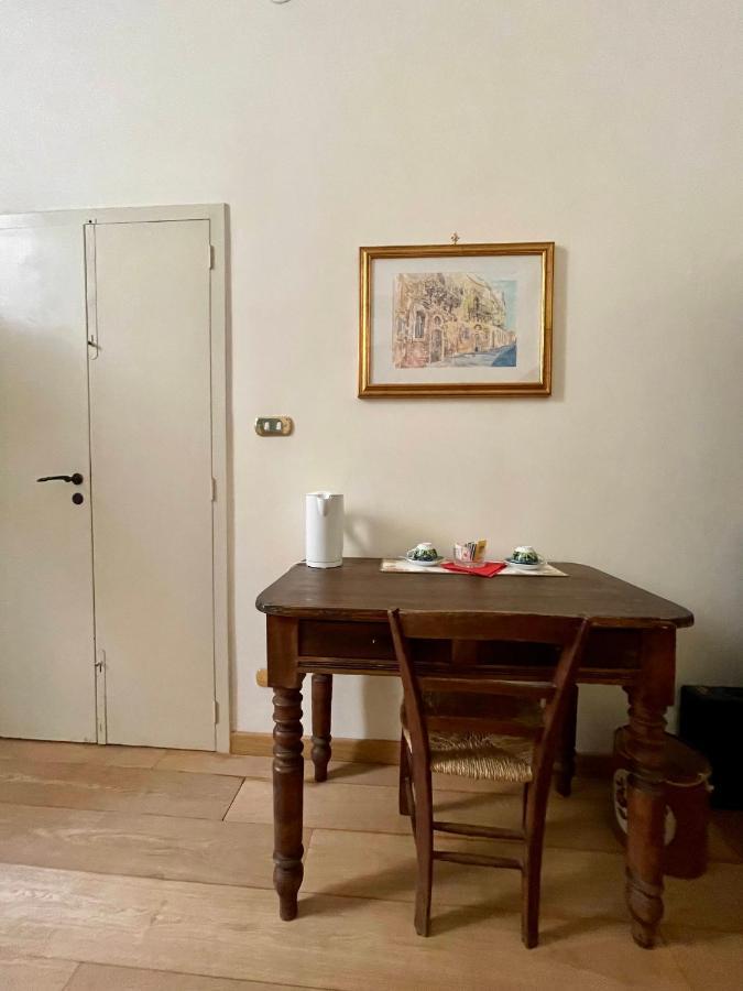 4 Balconi Rooms- Dimora Arditi B&B Lecce Eksteriør billede