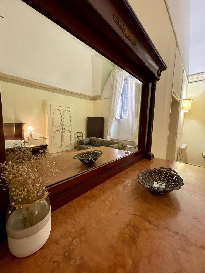 4 Balconi Rooms- Dimora Arditi B&B Lecce Eksteriør billede